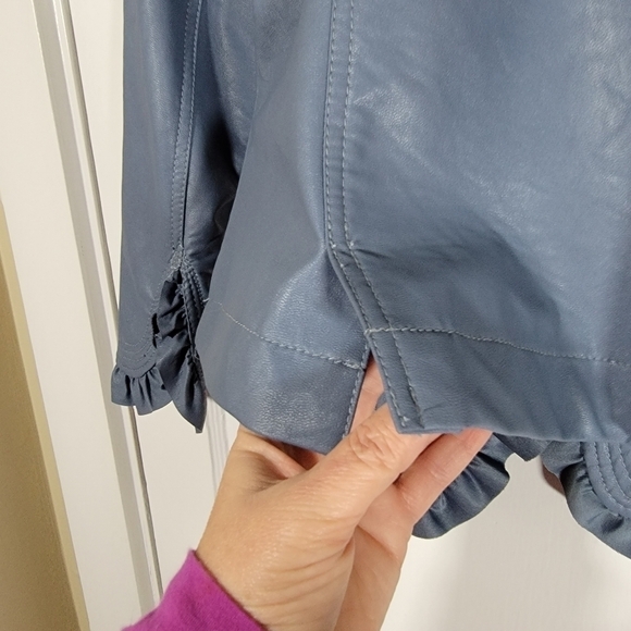 Hot in Hollywood Vegan Blue Faux Leather Jacket Ruffles Size Small - Picture 7 of 16